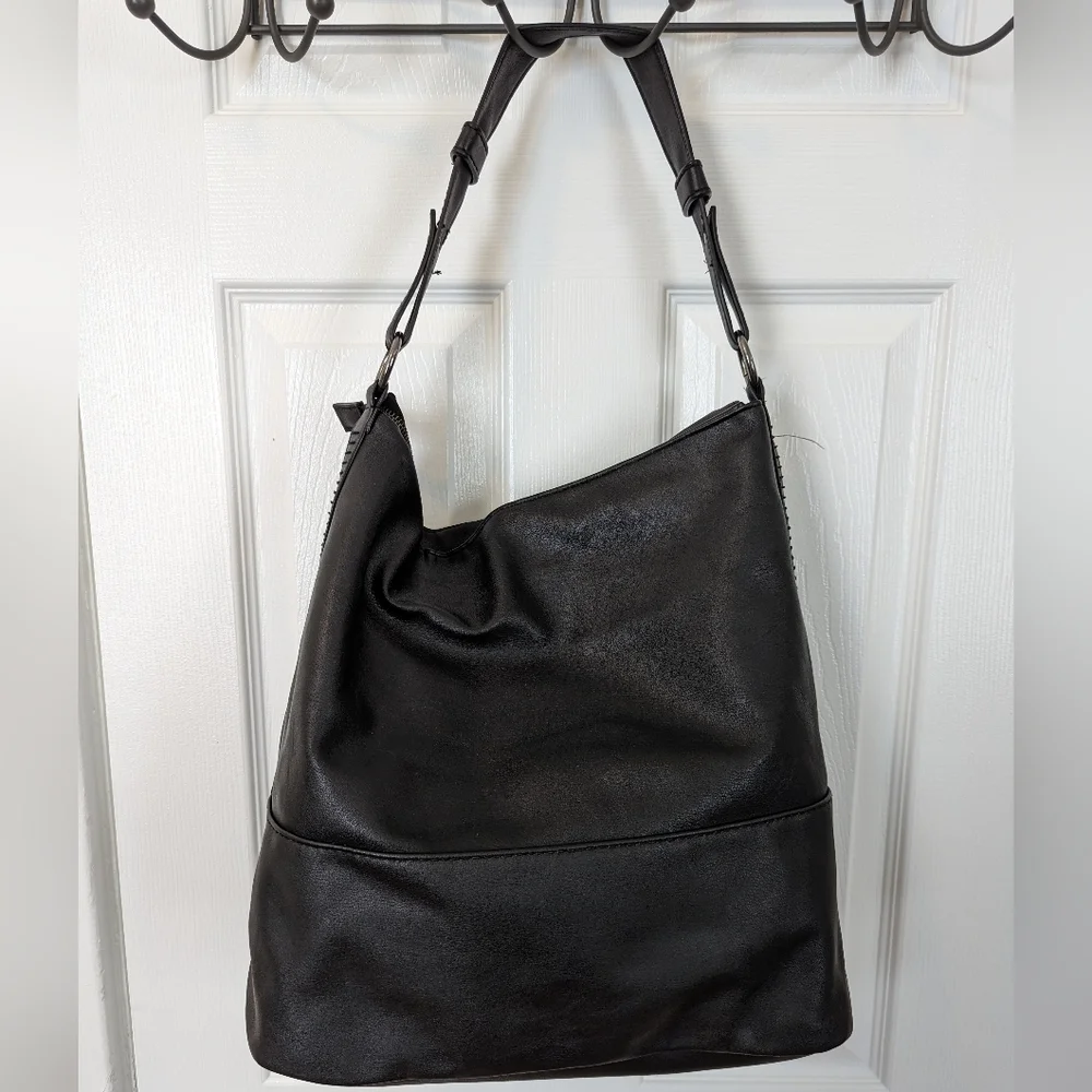 Universal Thread Black Large Shoulder Bag